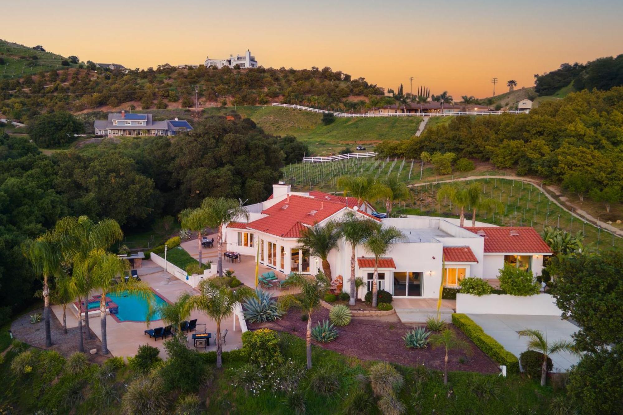 Grapevine By Avantstay Secluded 5Br Villa 4 Acres Of Vineyards Avo Groves Temecula Eksteriør billede