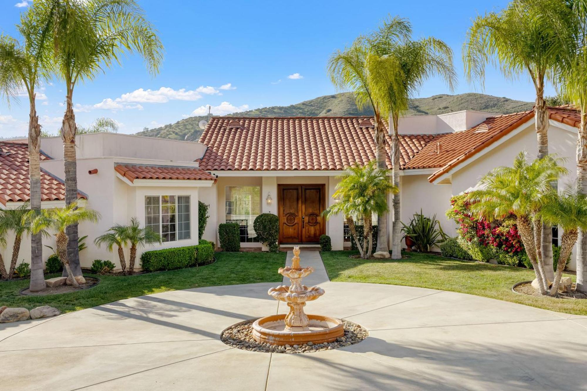 Grapevine By Avantstay Secluded 5Br Villa 4 Acres Of Vineyards Avo Groves Temecula Eksteriør billede