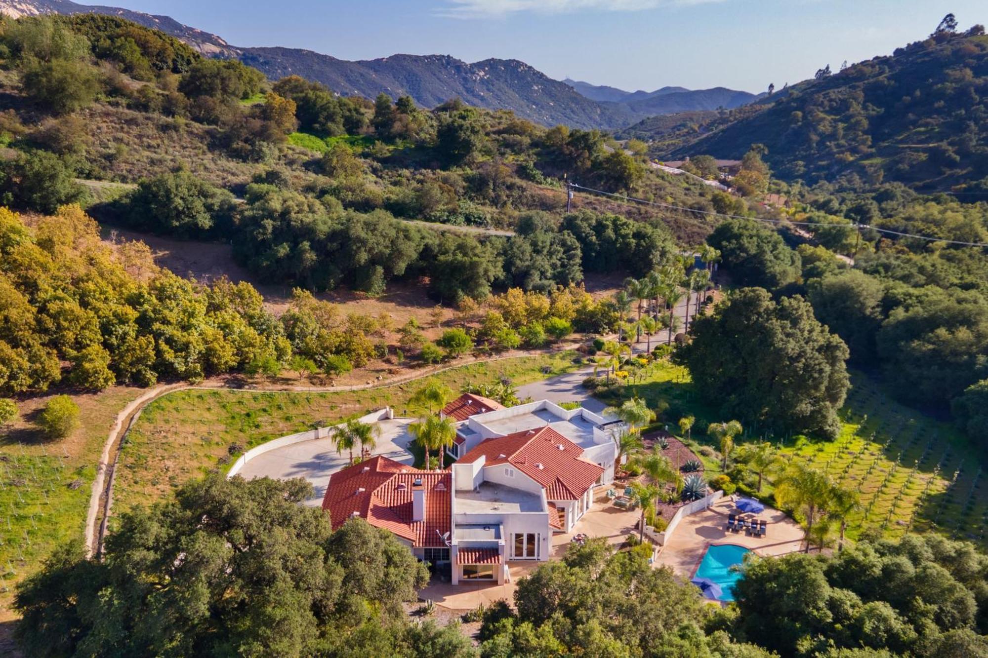 Grapevine By Avantstay Secluded 5Br Villa 4 Acres Of Vineyards Avo Groves Temecula Eksteriør billede
